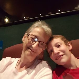 Meet your Posher, Sandra